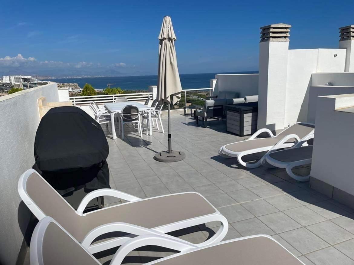 Nova Beach Apartment Alicante Eksteriør bilde